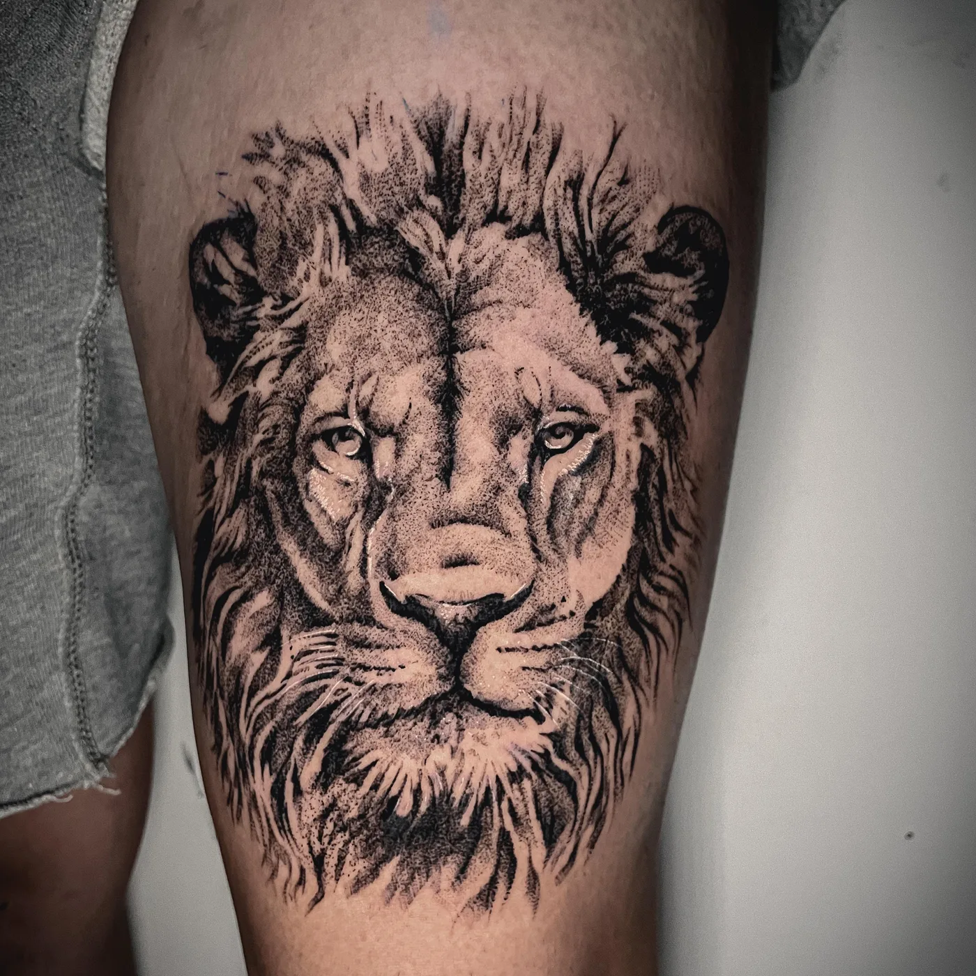 Tatuaje blackwork · ESAP Madrid Tatuaje blackwork en negro